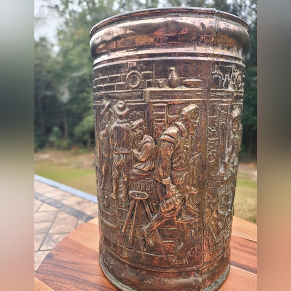1930s Embossed Brass Trash Can/Umbrella Stand - Picture 3 of 8
